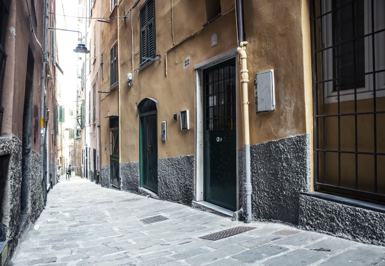 Apartment in Genoa - Piccola Genova - Via di Santa Croce 22