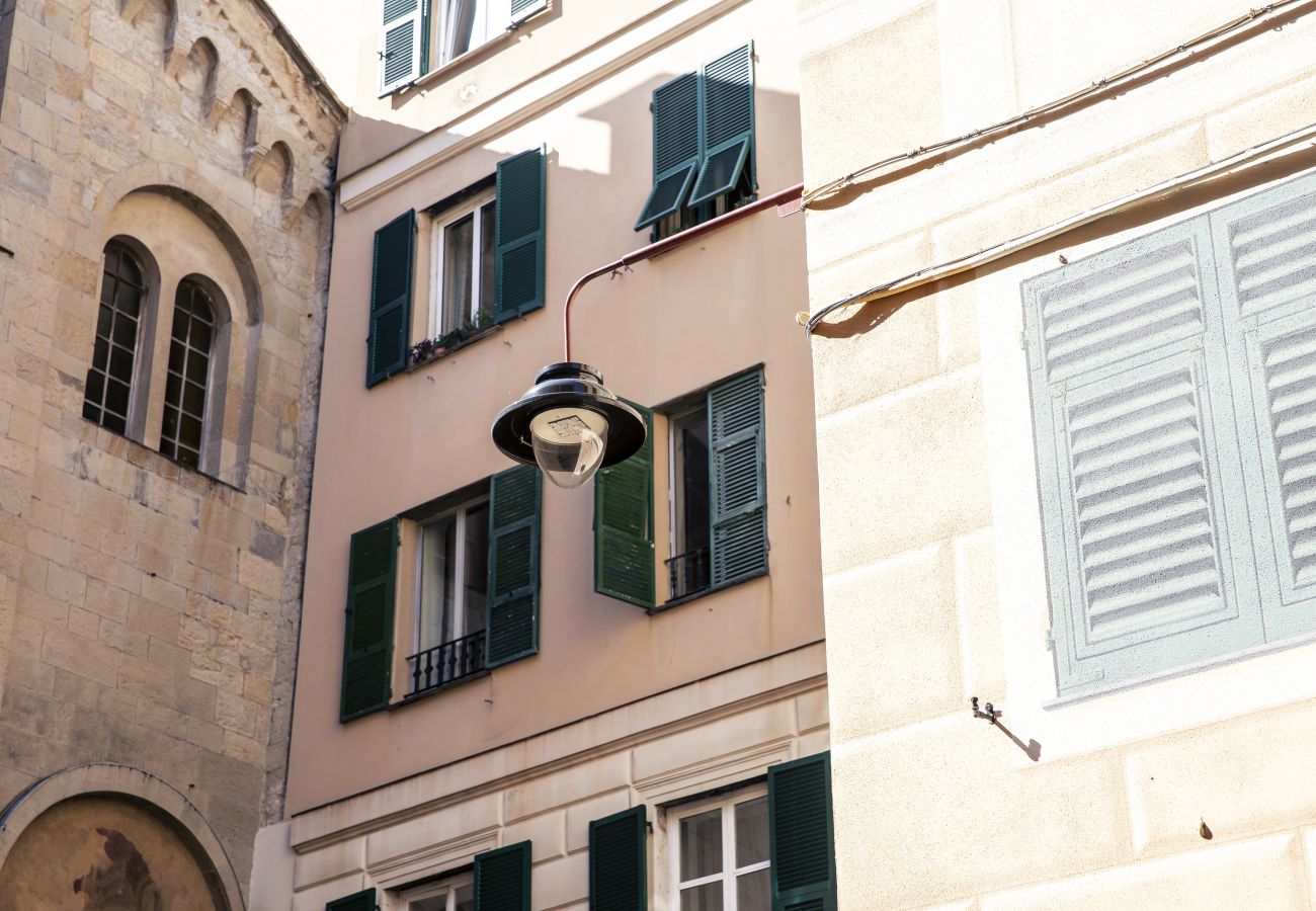 Apartment in Genoa - Piccola Genova - Via di Santa Croce 22