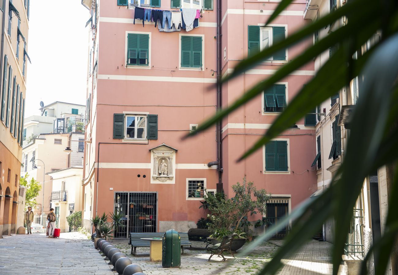 Apartment in Genoa - Piccola Genova - Via di Santa Croce 22