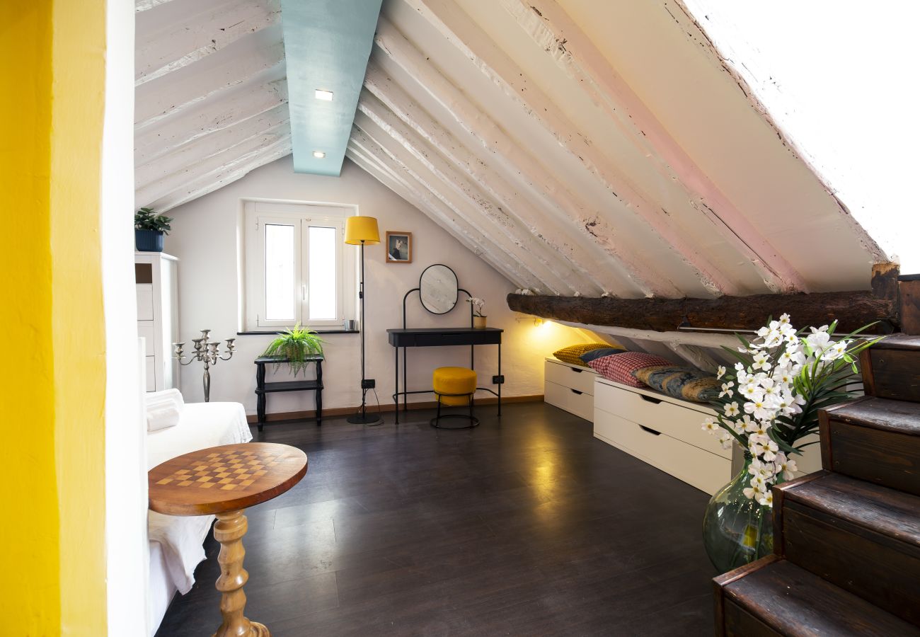 Apartment in Genoa - Gariglio al Carmine - Piazza del Carmine 1