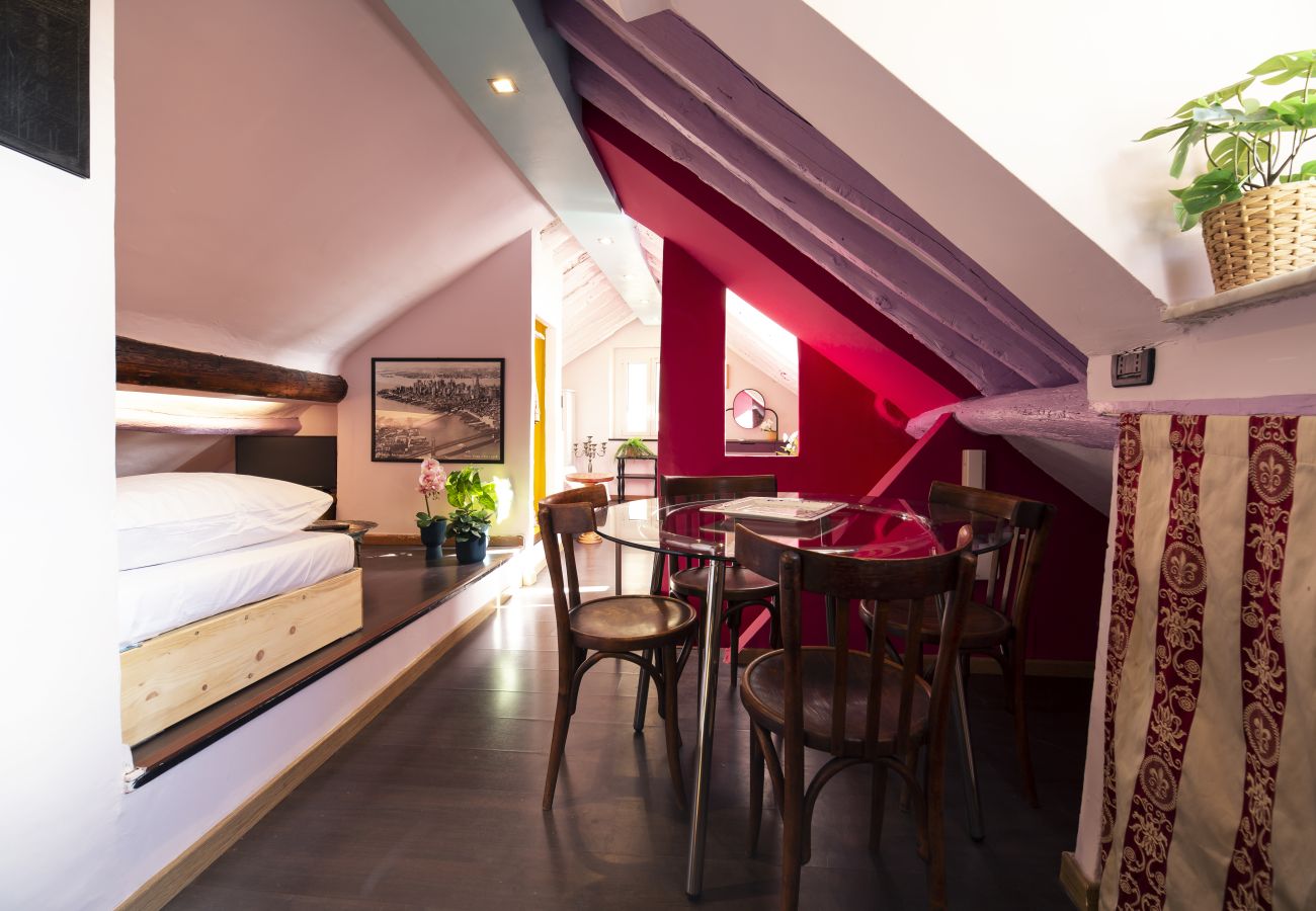 Apartment in Genoa - Gariglio al Carmine - Piazza del Carmine 1