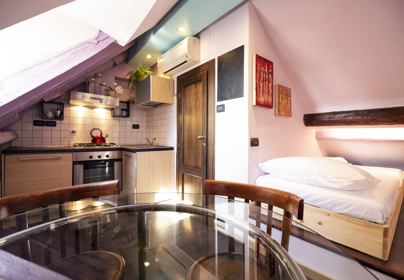 Apartment in Genoa - Gariglio al Carmine - Piazza del Carmine 1