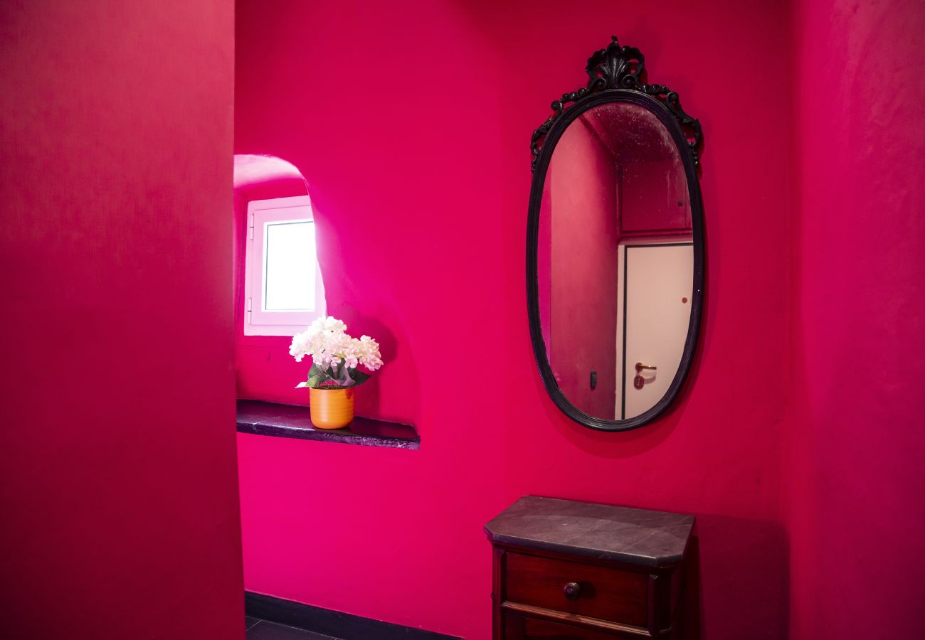 Apartment in Genoa - Gariglio al Carmine - Piazza del Carmine 1