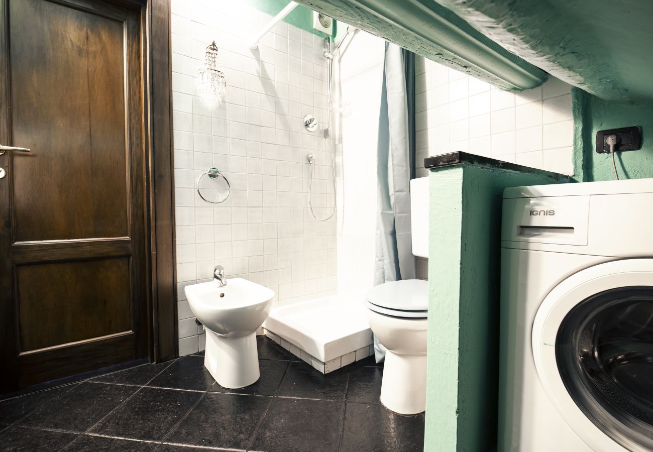 Apartment in Genoa - Gariglio al Carmine - Piazza del Carmine 1