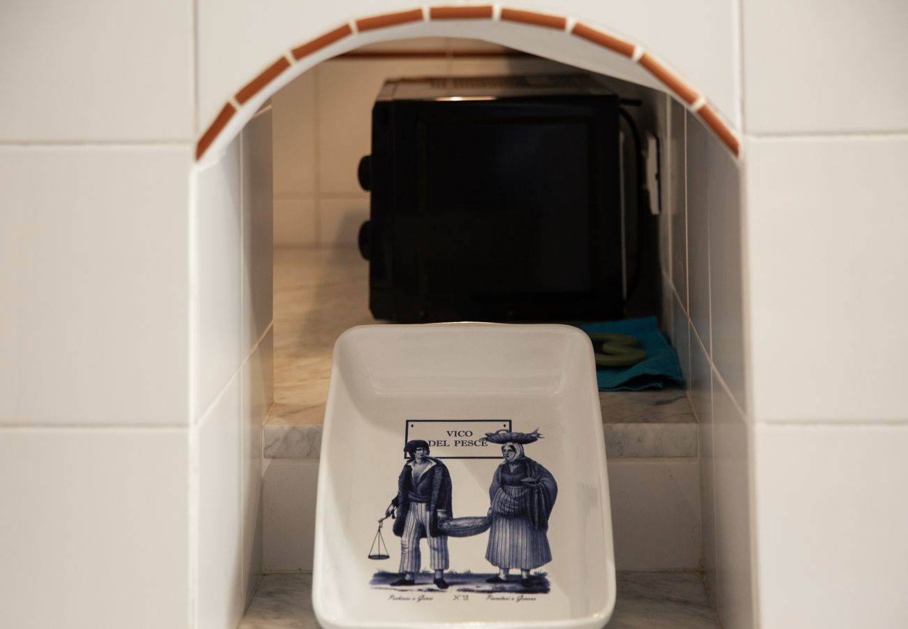 Apartment in Genoa - Brightly Window - Vico degli Angeli 13