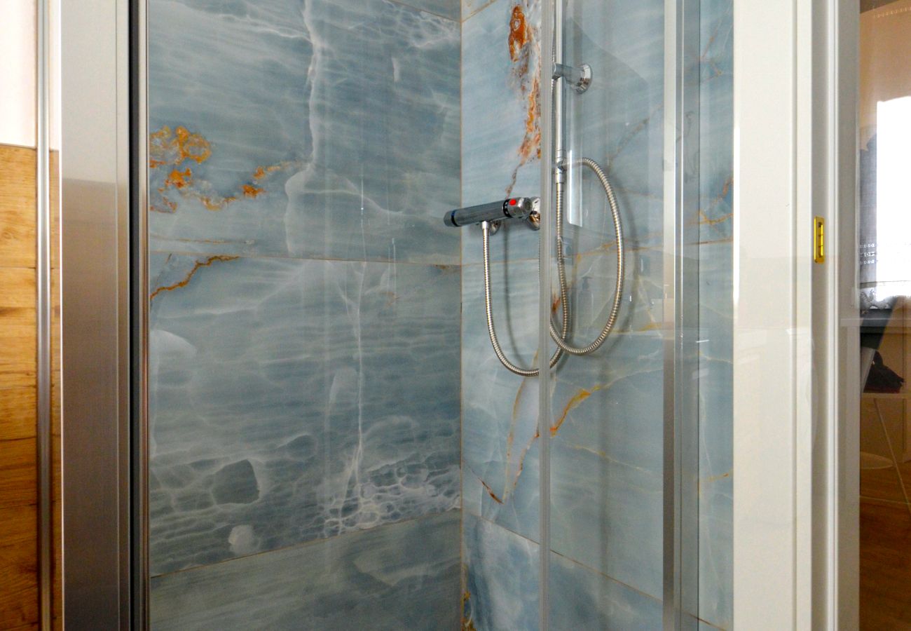 Apartment in Bologna - Da Betty - Via Gherardo Ghirardini 5